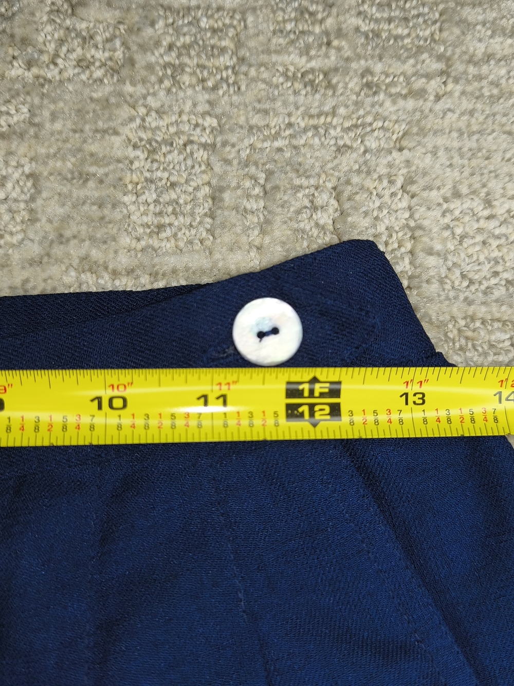 VTG Hanasport Women's Shorts Size 8 Dark Blue Denim Pockets High Waist Casual - Picture 4 of 8